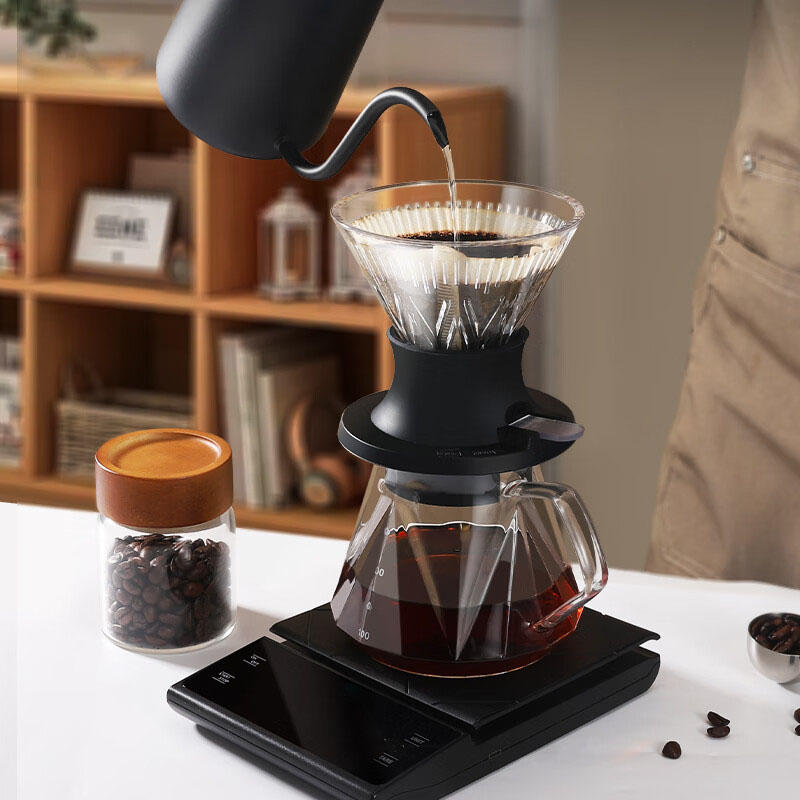 كوب فلتر قهوة قابل لإعادة الاس - مراجعة Coffee Equipment V60 وسعره